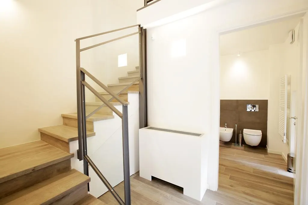 Villa Liberty Como Guest house